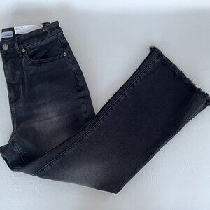 LOFT The Kick Crop Frayed High Rise Curvy Fit Jeans Black Wash Size 28 6 NWT NEW